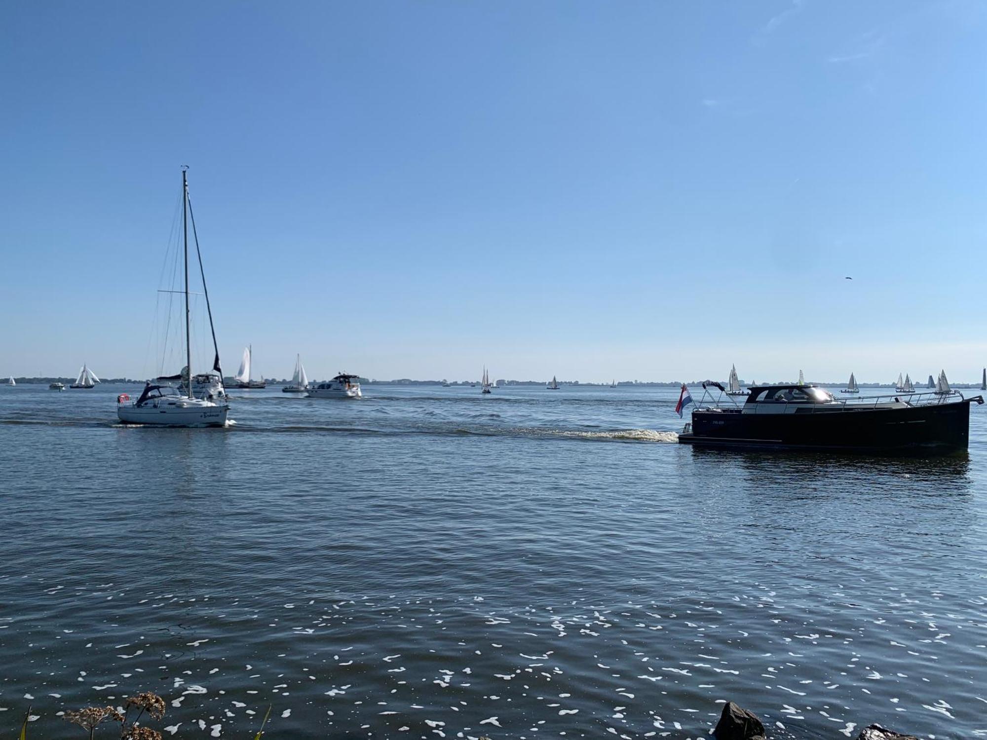 'T Paviljoenhus Bij Sneekermeer Offingawier Eksteriør billede